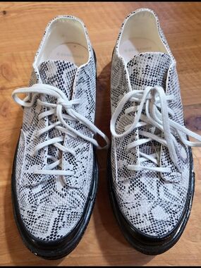 Converse Chuck 70 Formal Suede Snake Print Sneakers Size 8.5 Mens/10.5 W NWOT